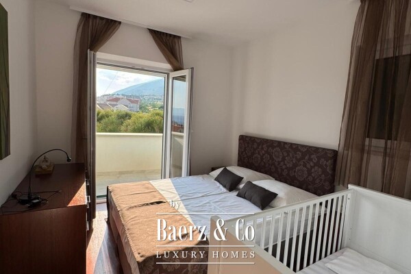 photo 14 Brač, Bol, luxury penthouse in the town centre and building plot with building permit